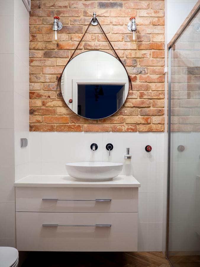 Brick House - Apartament Zoska Wroclaw Bagian luar foto